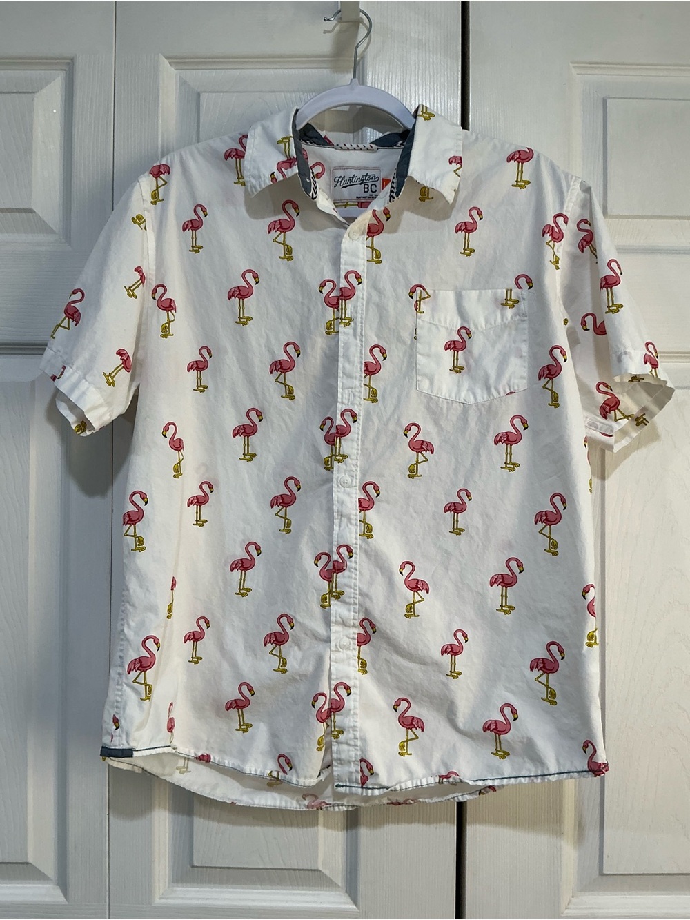 🤎 Huntington BC Beach Club Men’s White Flamingo Print Button Down Shirt - Large